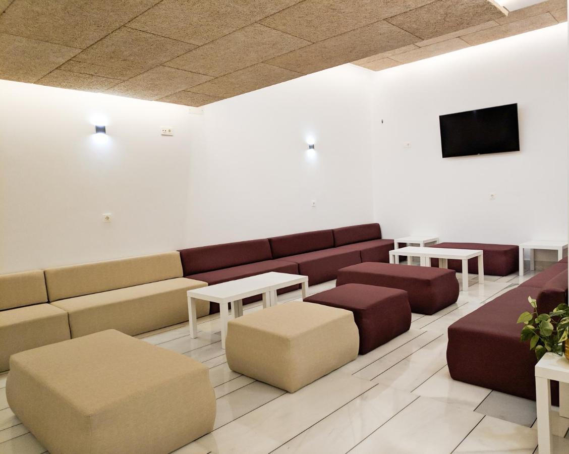 Broz Hostel Granada Exterior photo